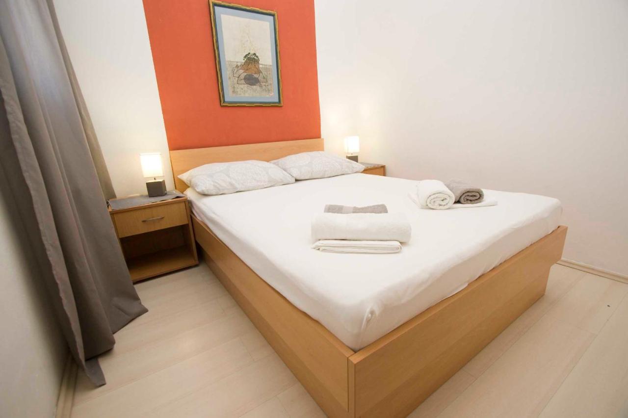 Mia I Toni Appartement *